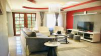 Lounges of property in Steiltes