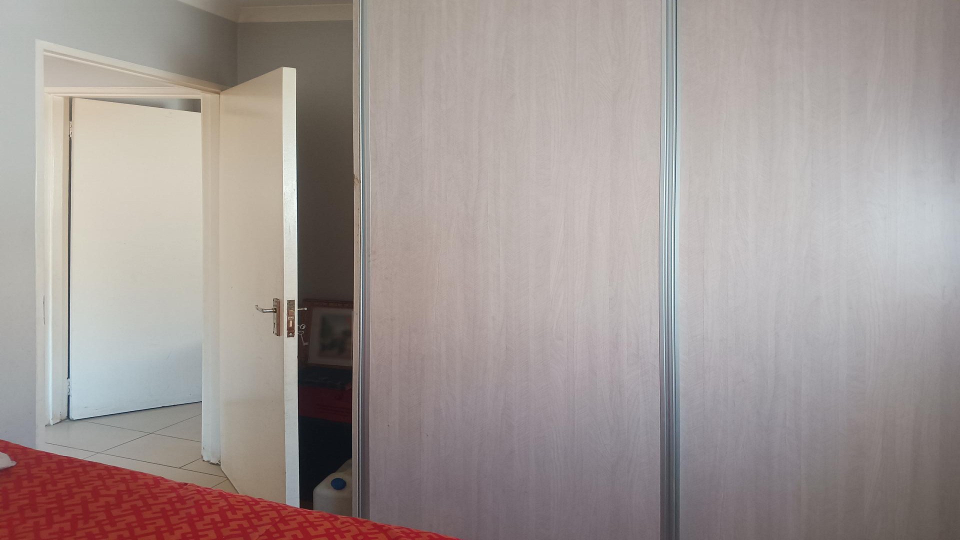 Bed Room 1 - 8 square meters of property in Clayville