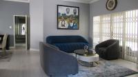 Lounges - 38 square meters of property in Lone Hill