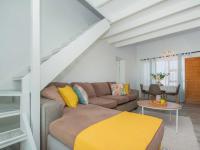  of property in Honeydew
