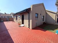  of property in Spruitview