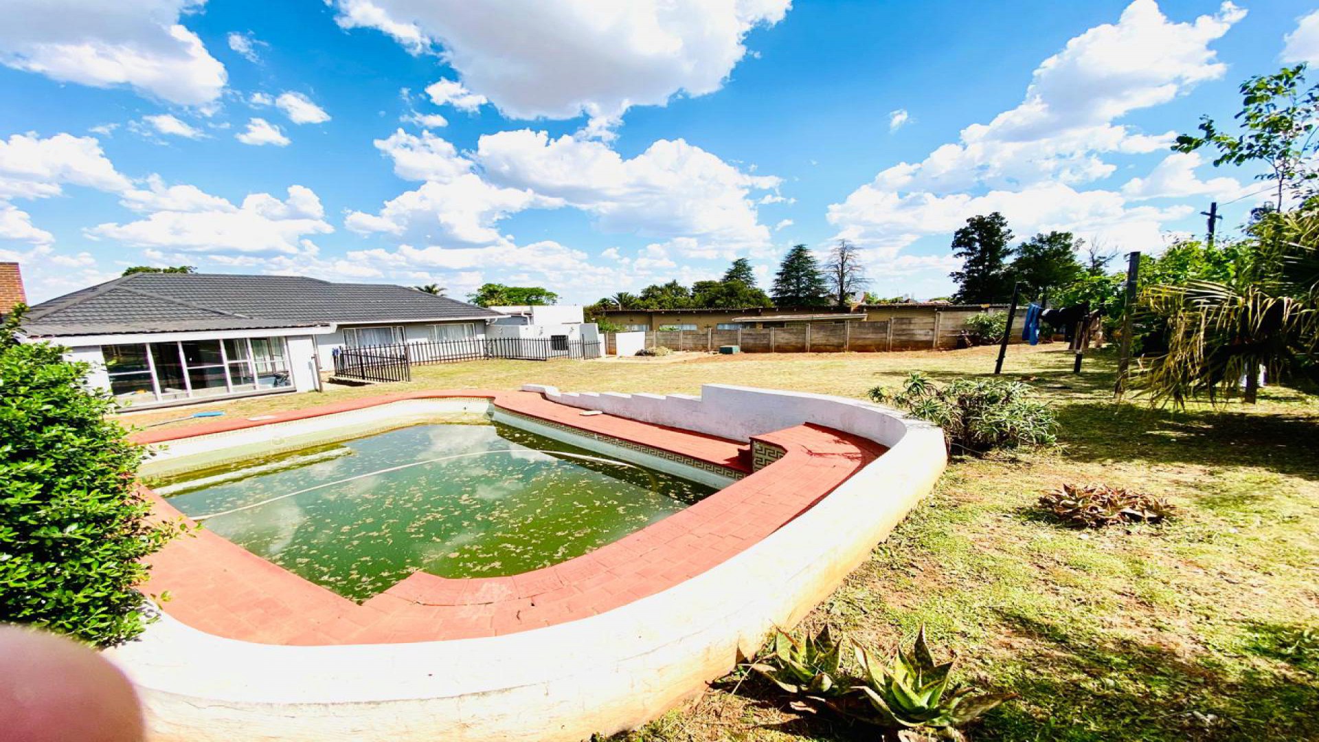 Swimming Pool of property in Witpoortjie