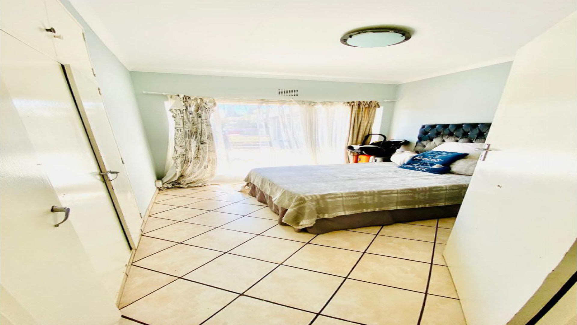 Bed Room 4 of property in Witpoortjie