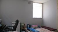 Bed Room 2 - 14 square meters of property in Florida