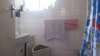 Bathroom 2 - 4 square meters of property in Florida