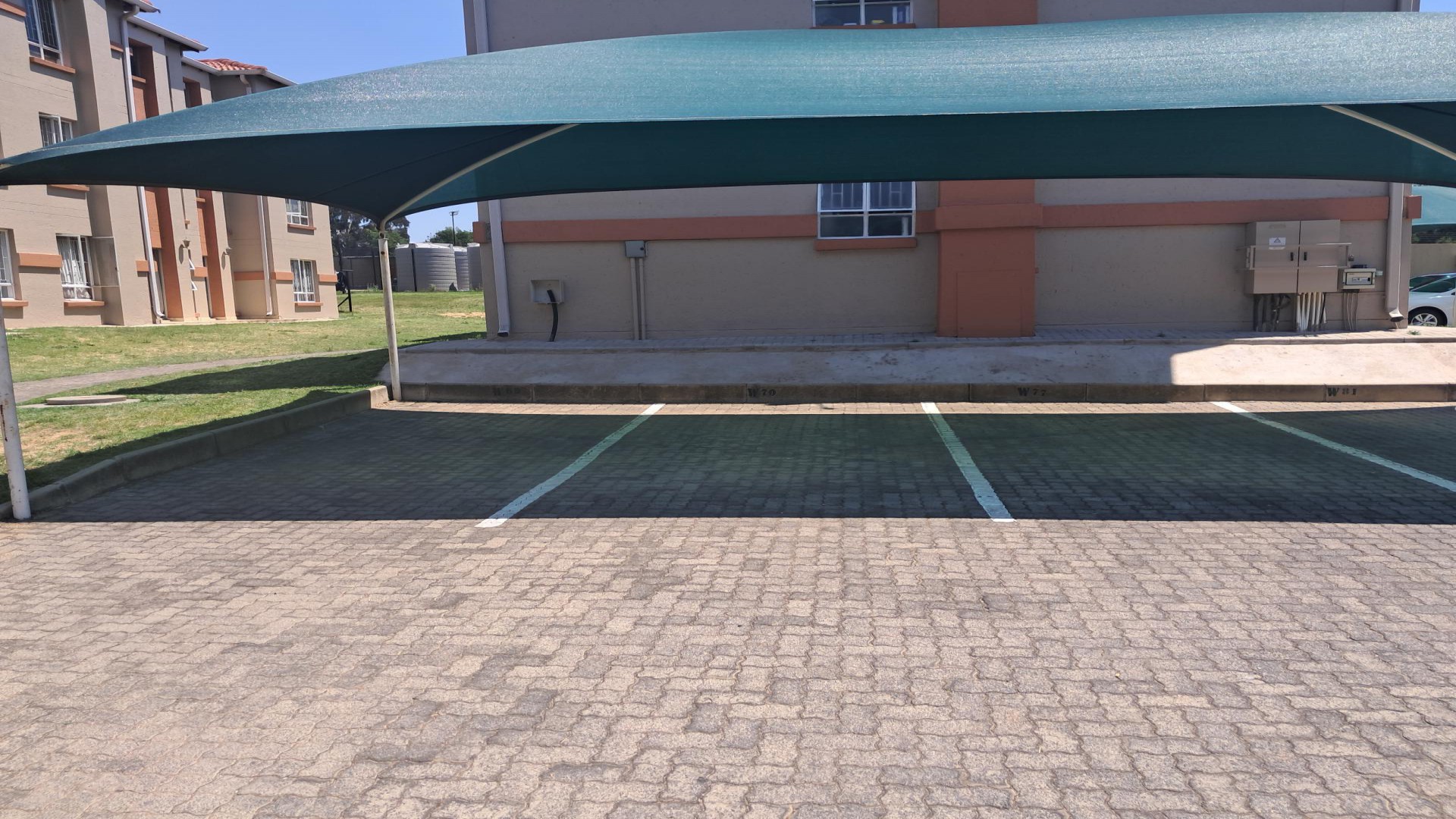 Carport  of property in Aeroton