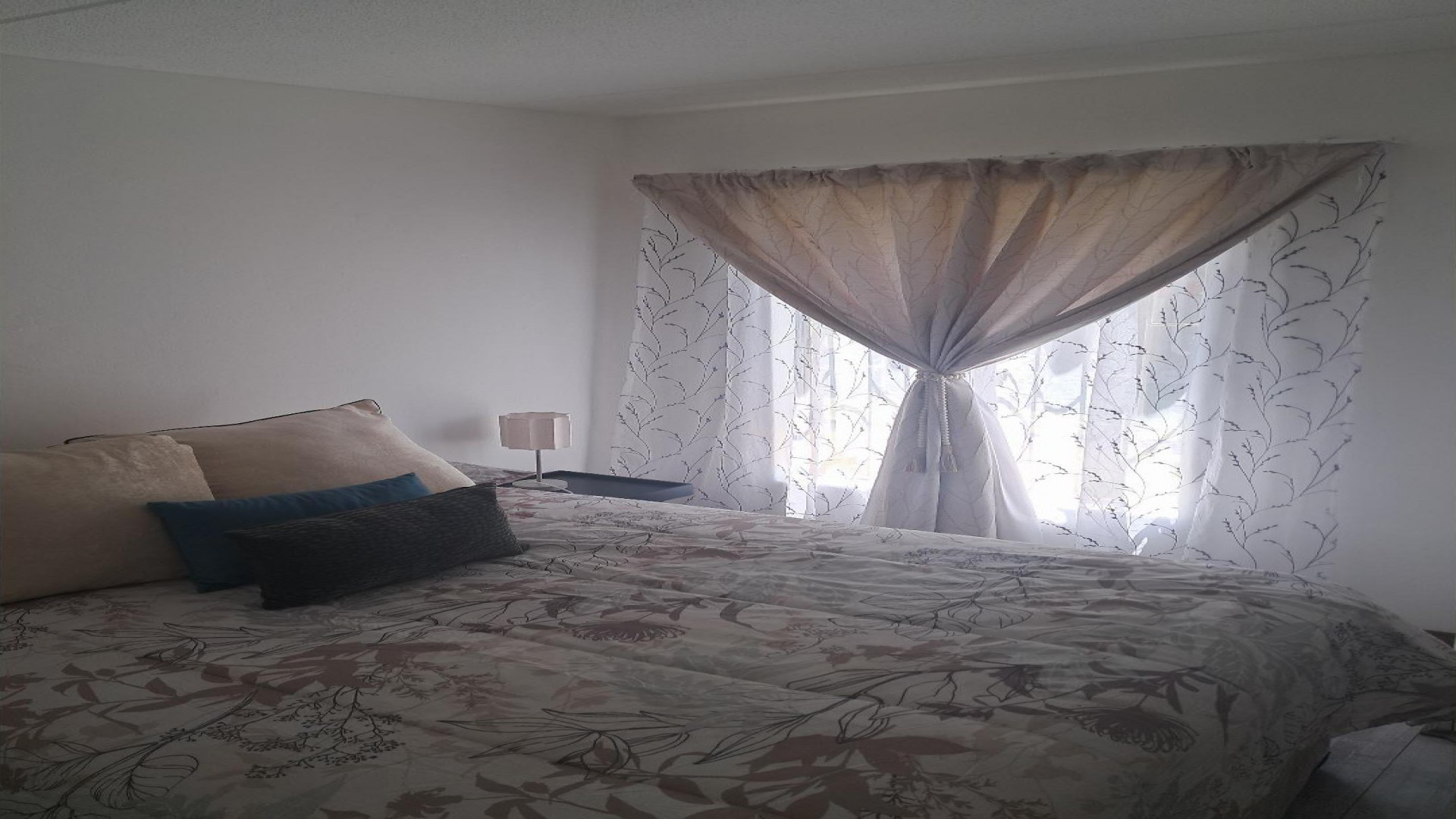 Bed Room 1 of property in Aeroton