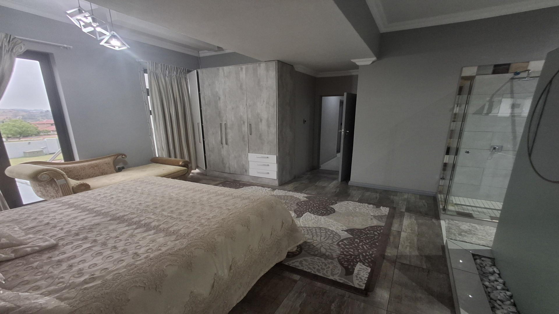 Bed Room 1 of property in Kungwini Country Estate