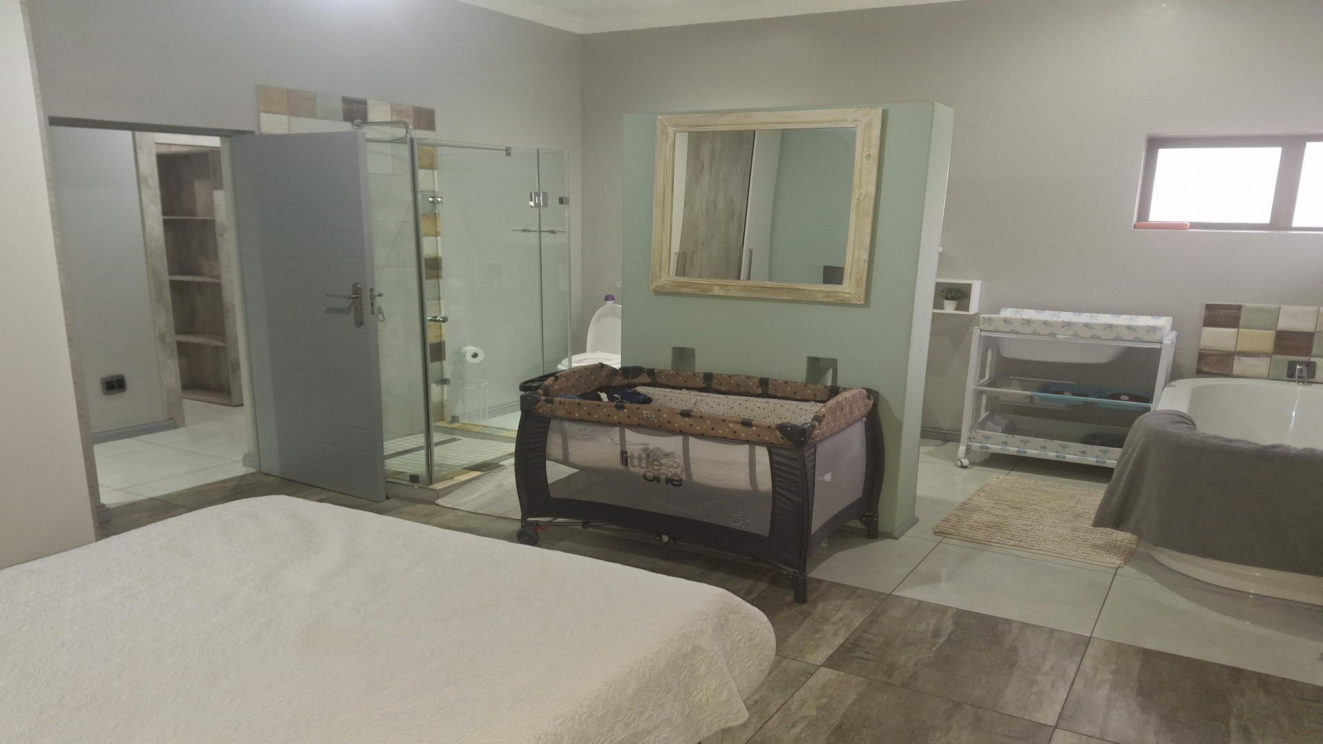 Bathroom 2 of property in Kungwini Country Estate