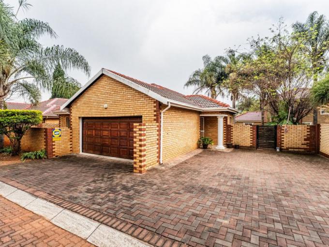 3 Bedroom Simplex to Rent in Eldoraigne - Property to rent - MR723705