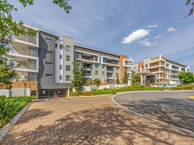 2 Bedroom Apartment for Sale For Sale in Bryanston - MR723714