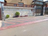 3 Bedroom 1 Bathroom House for Sale for sale in Protea North