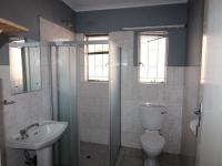  of property in Die Hoewes