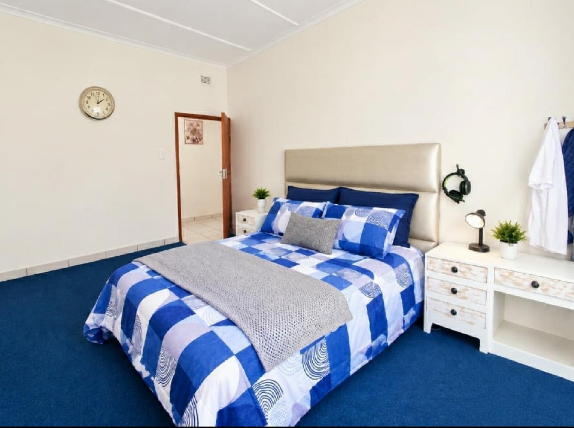  of property in Montclair (Dbn)