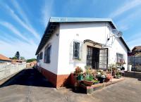  of property in Montclair (Dbn)