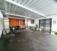  of property in Montclair (Dbn)