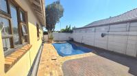  of property in Thornton