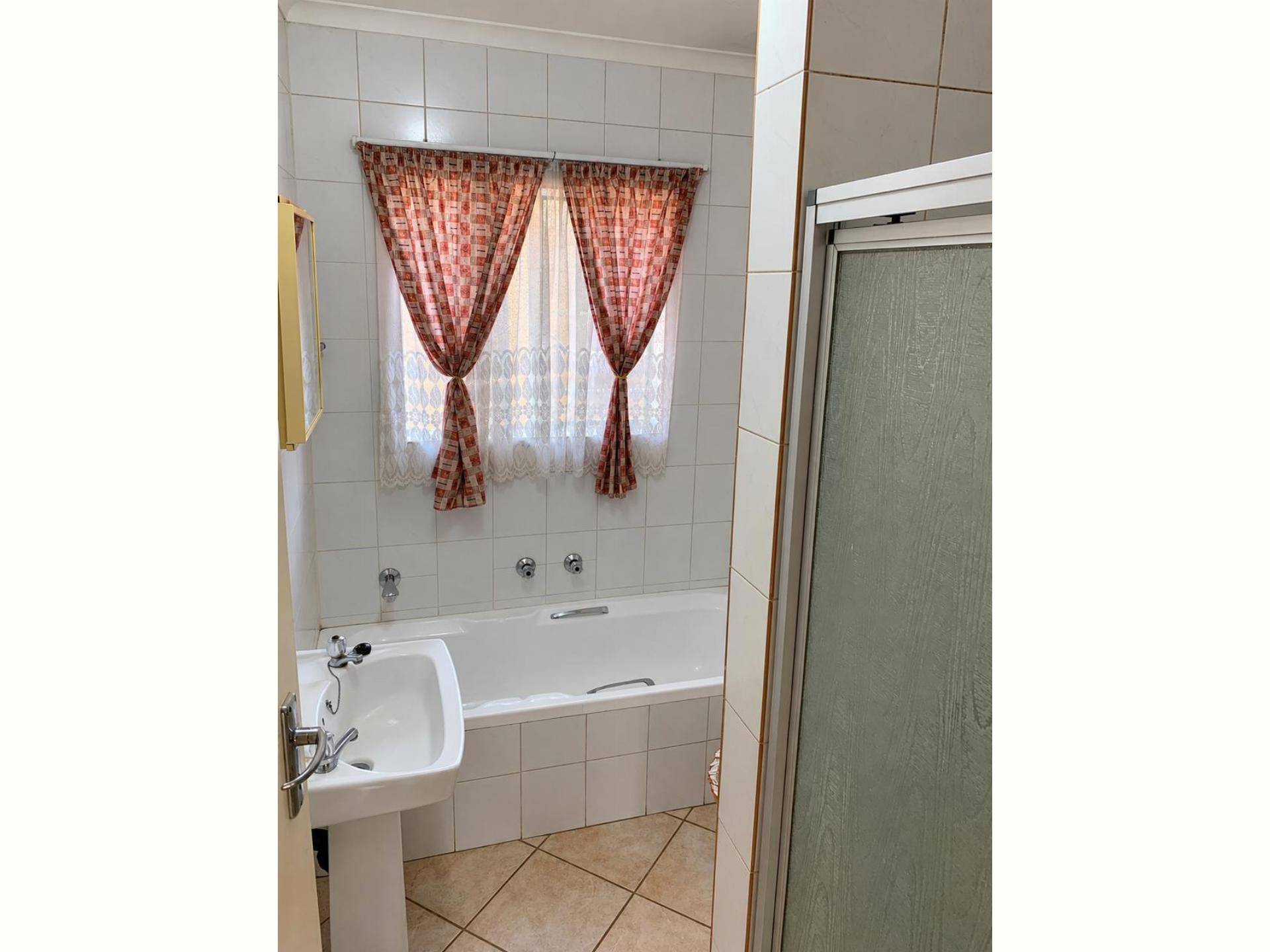  of property in Annlin
