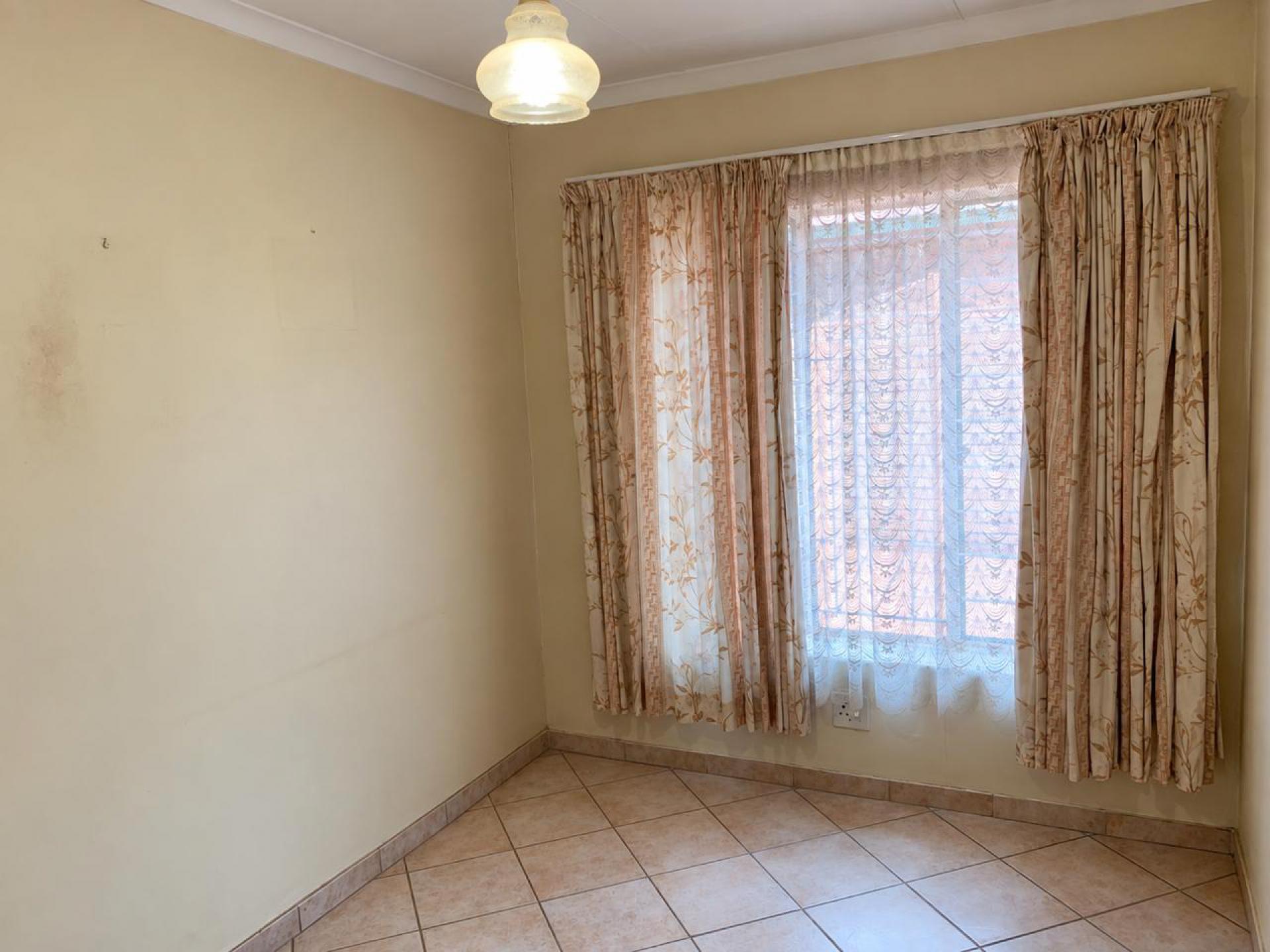  of property in Annlin