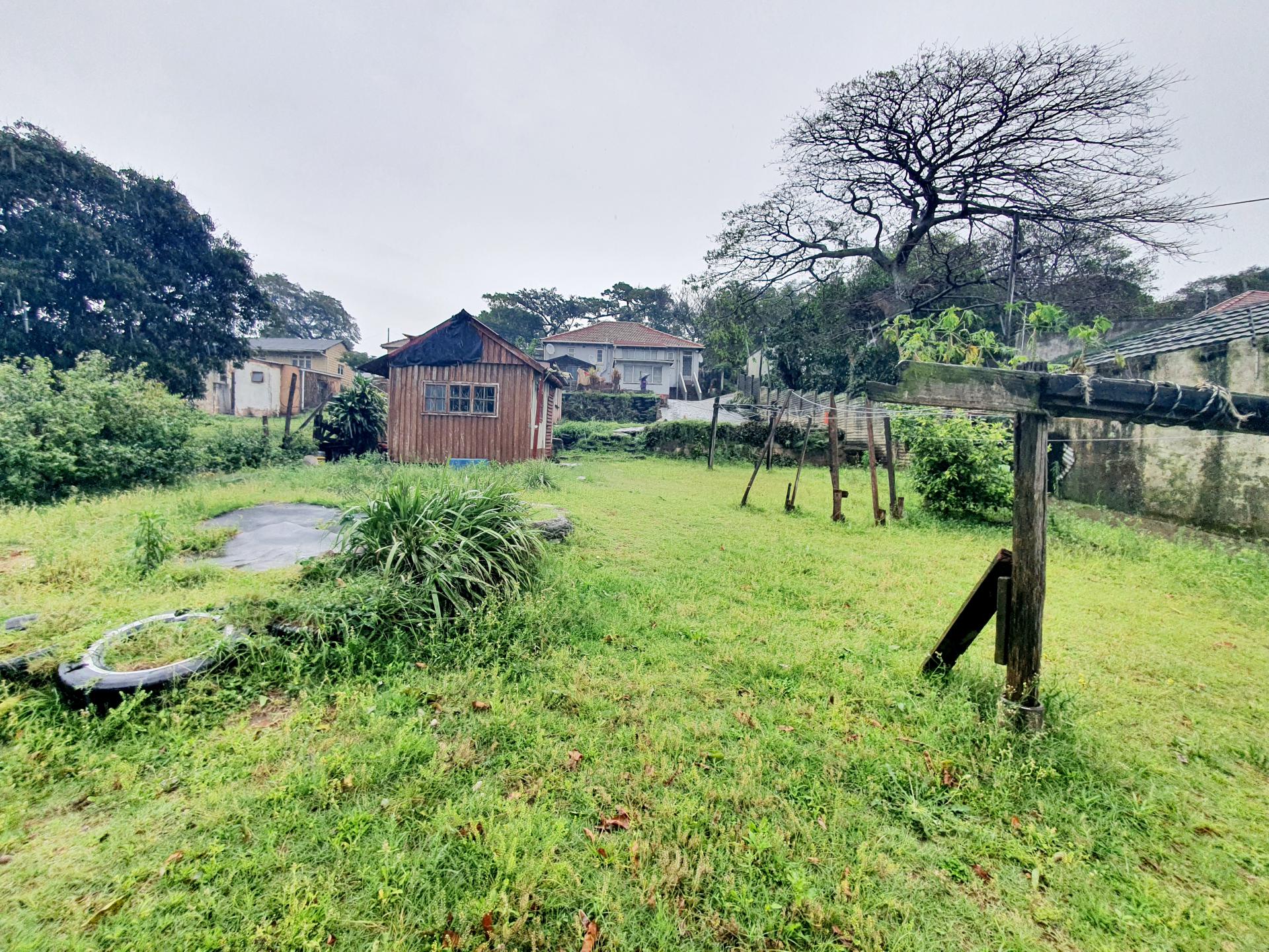  of property in Montclair (Dbn)