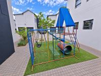 of property in Magalieskruin
