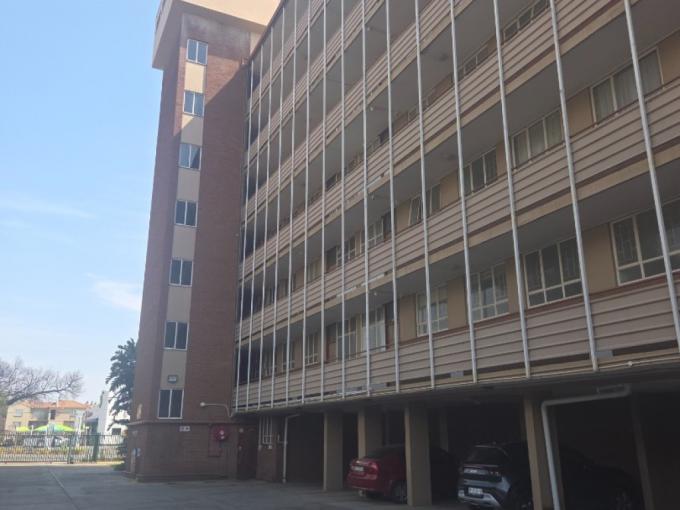 2 Bedroom Apartment for Sale For Sale in Queenswood - MR723791