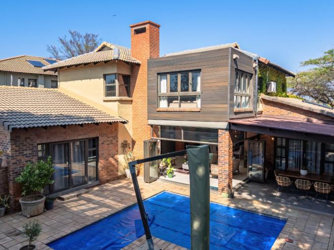 5 Bedroom House for Sale For Sale in Hartbeespoort - MR723795