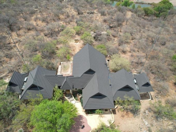 4 Bedroom House for Sale For Sale in Hoedspruit - MR723797