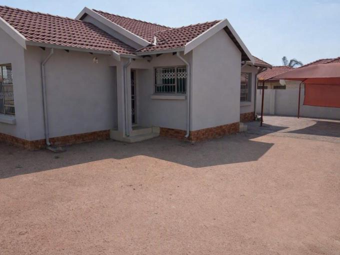3 Bedroom House for Sale For Sale in Ivy Park - MR723801