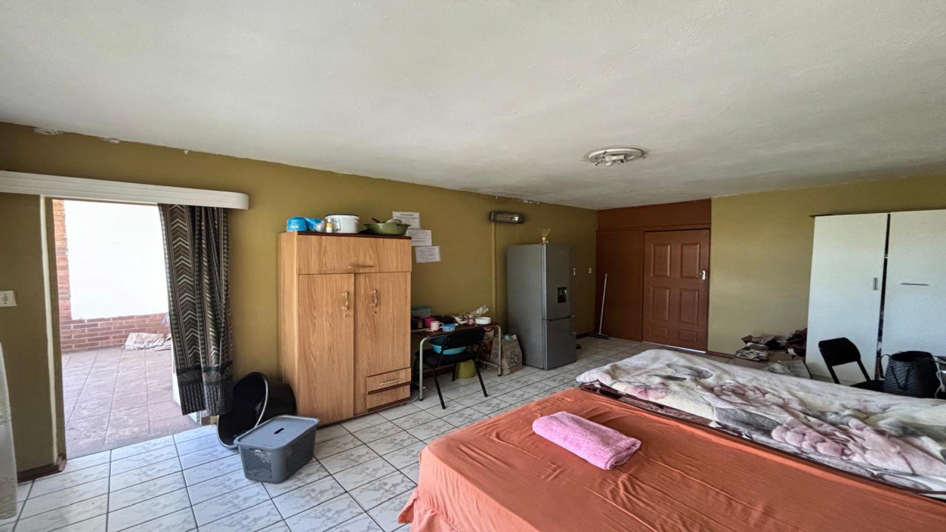Main Bedroom - 26 square meters of property in Vanderbijlpark