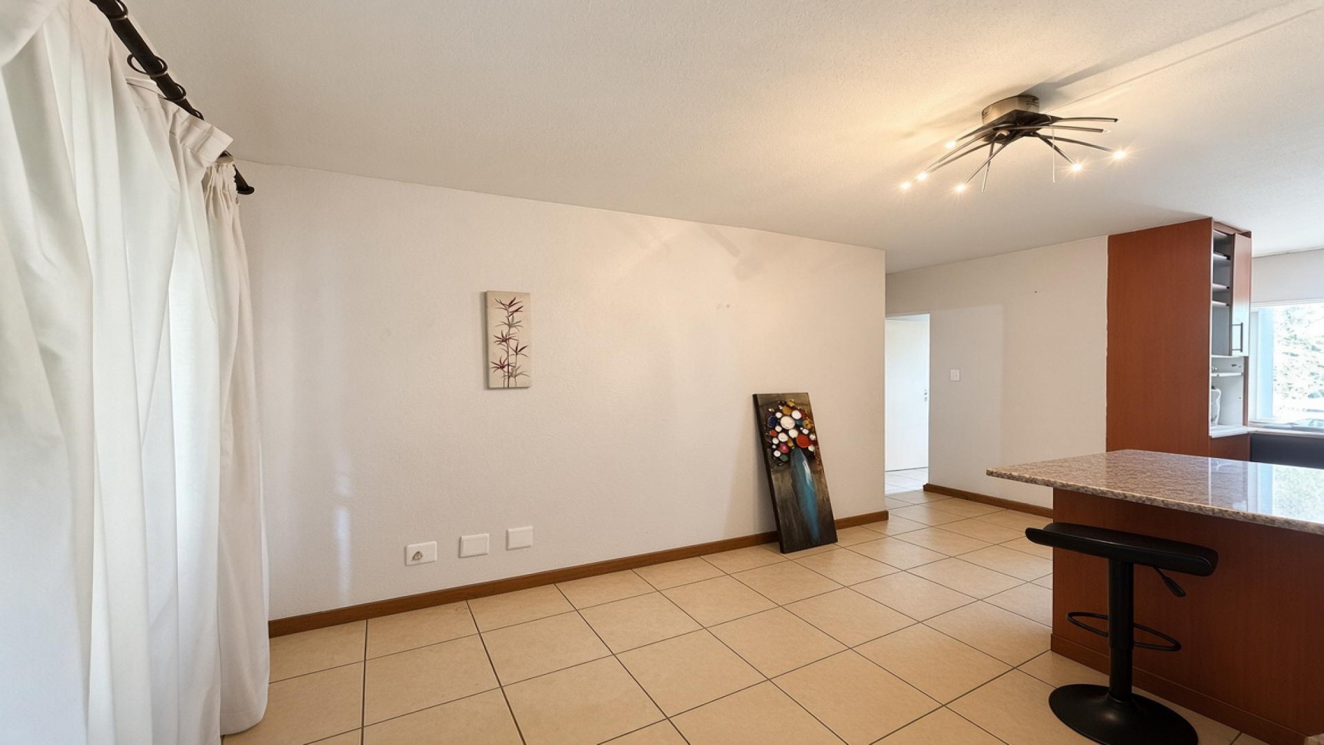 Spaces of property in Douglasdale