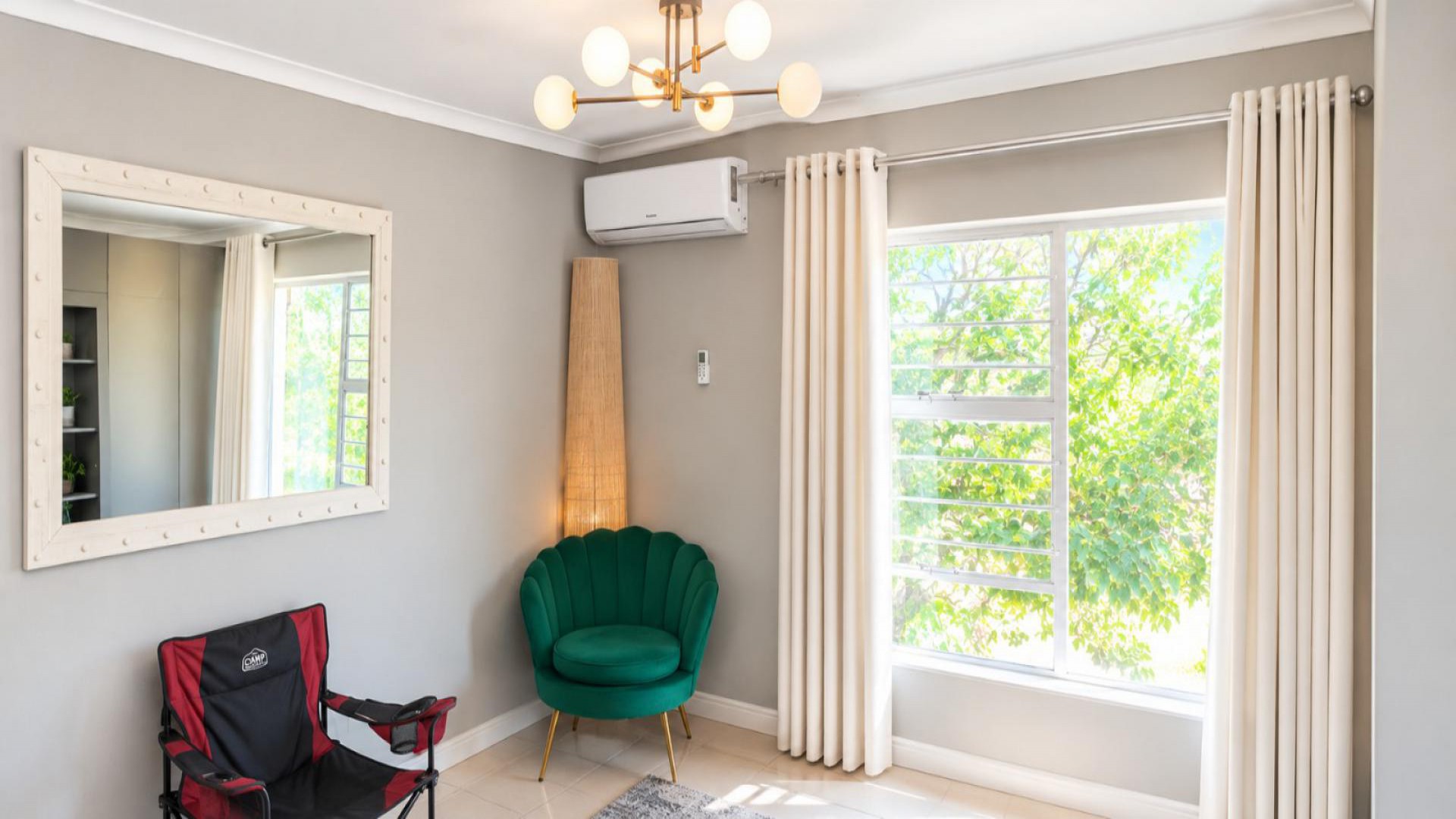 Lounges of property in Mmabatho