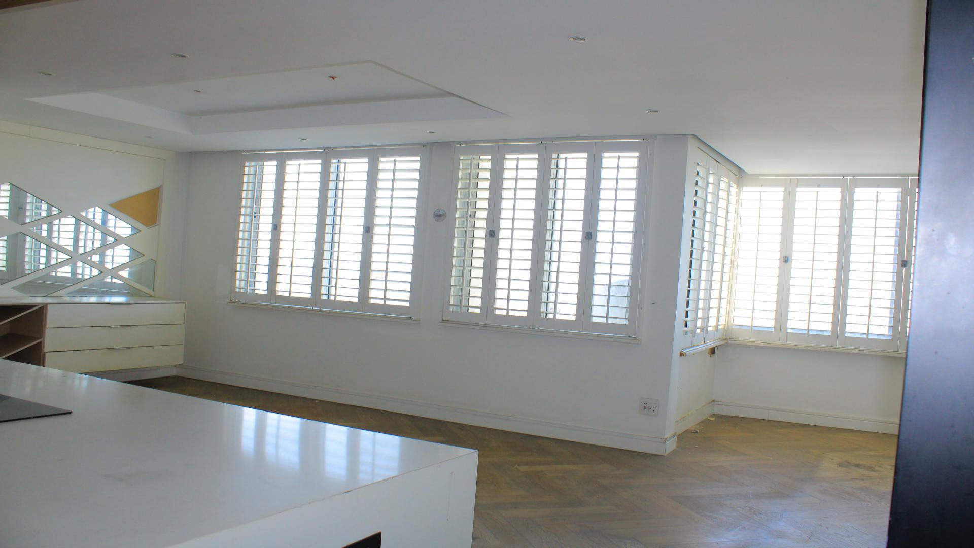 Lounges of property in Durban Central