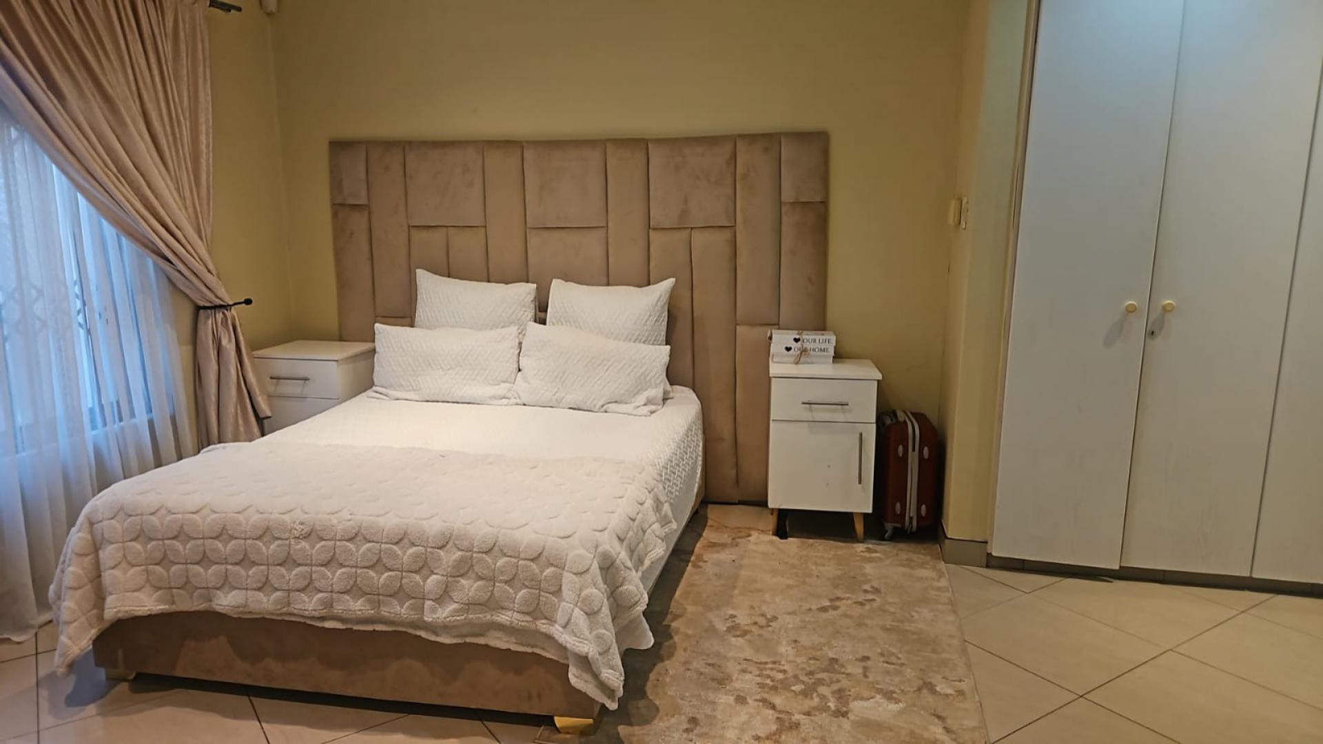 Bed Room 3 of property in Bloubosrand