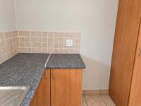  of property in Kosmosdal