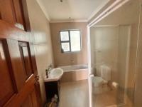  of property in Glenvista