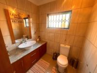  of property in Glenvista