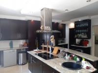  of property in Glenvista