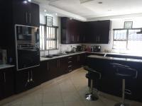  of property in Glenvista