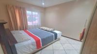 Bed Room 1 of property in Monavoni