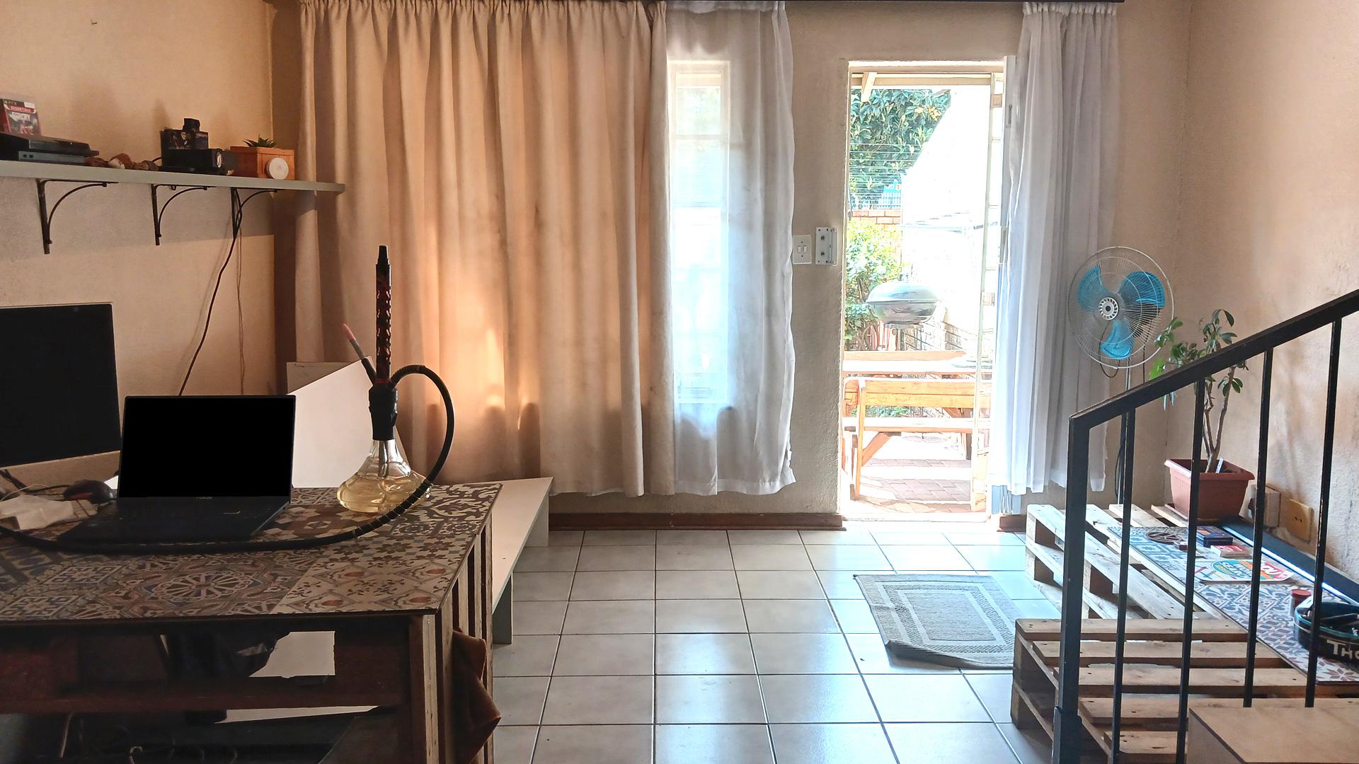 Lounges of property in Witfield