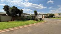 Front View of property in Witfield