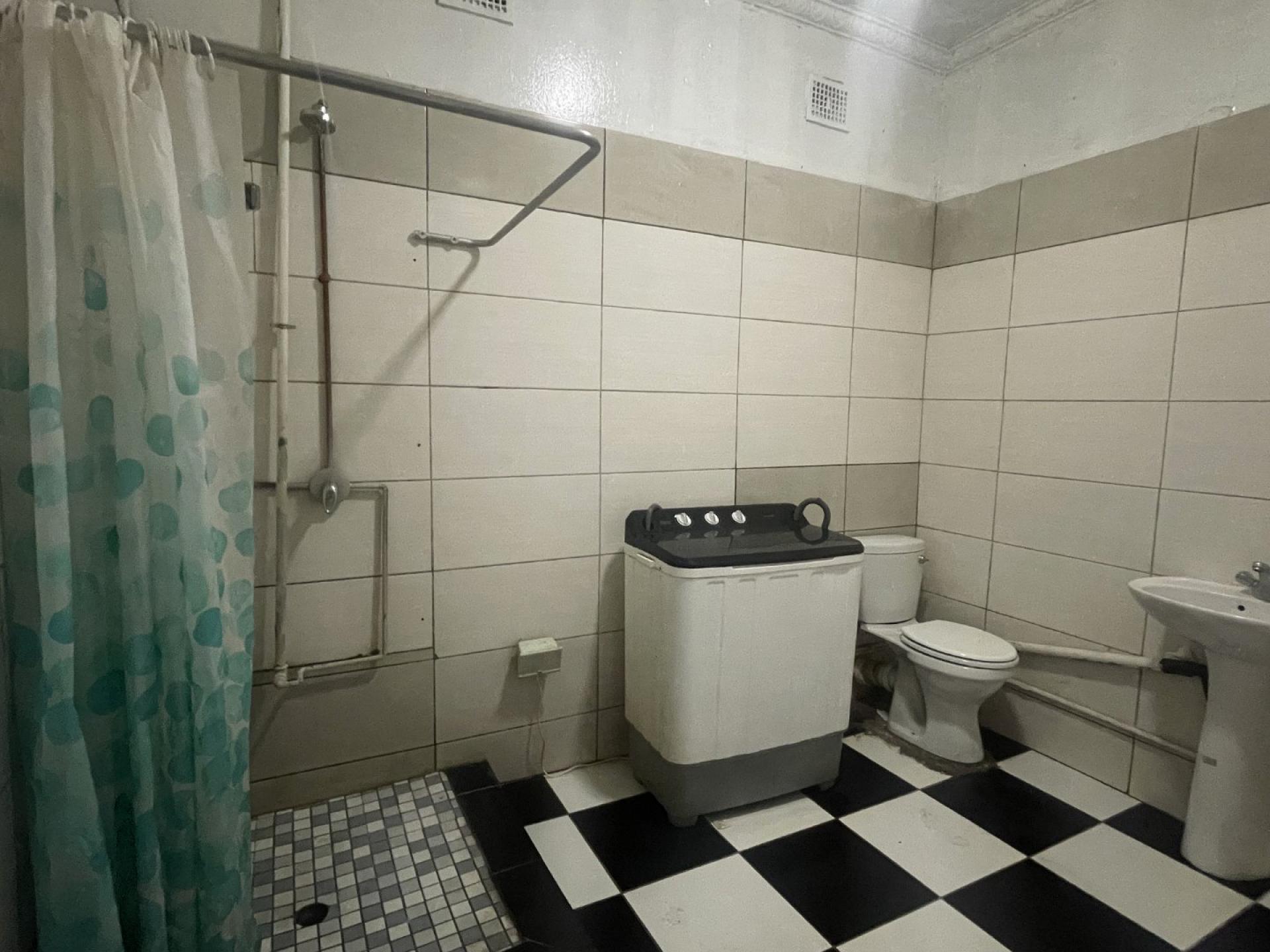  of property in Westdene (JHB)