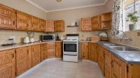 Kitchen of property in Three Rivers