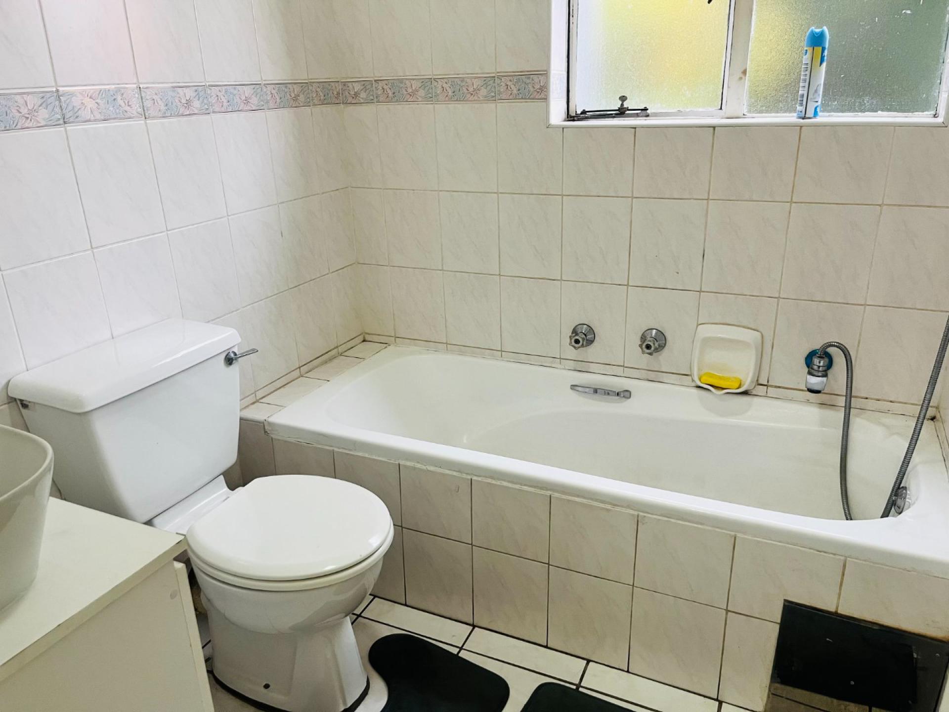  of property in Westdene (JHB)