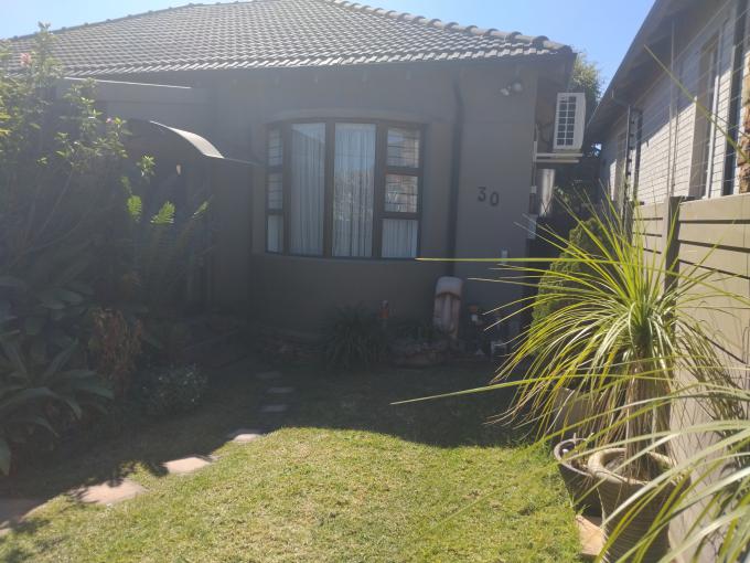 3 Bedroom House for Sale For Sale in Kensington - JHB - MR723957