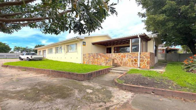 3 Bedroom House for Sale For Sale in Winterstrand - Private Sale - MR723993
