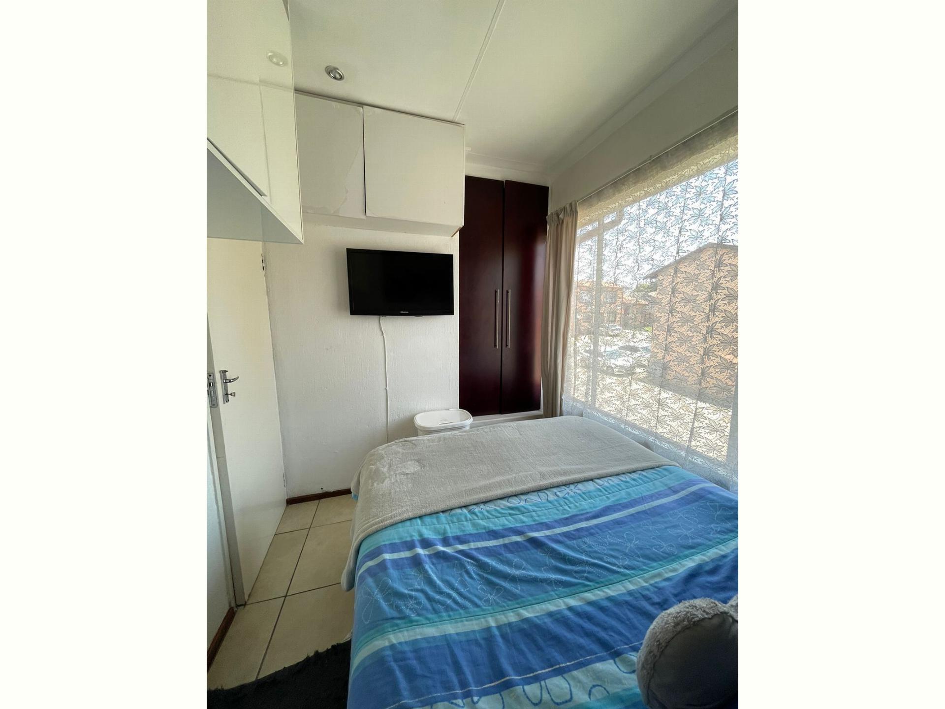  of property in Bramley View