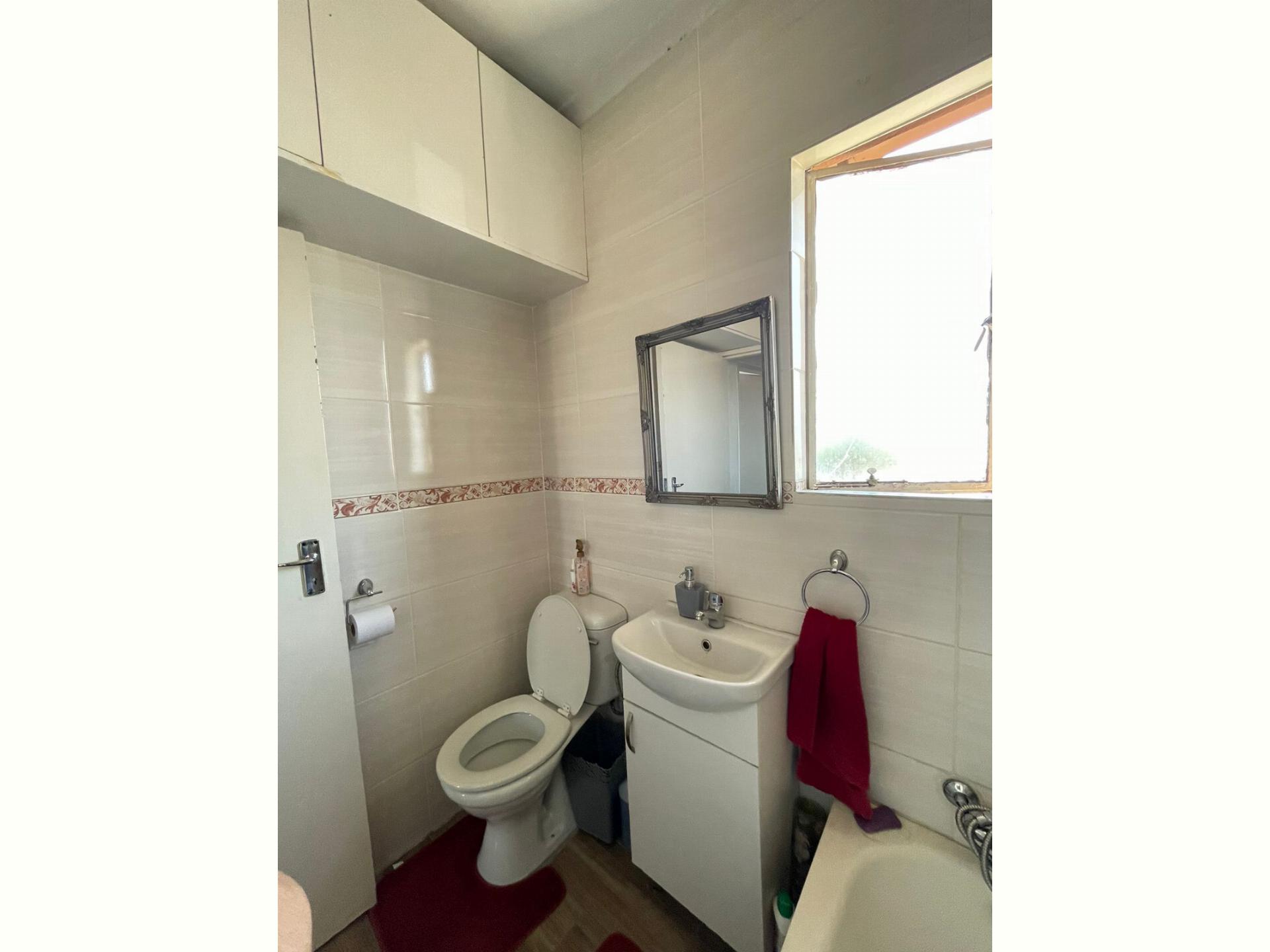  of property in Bramley View