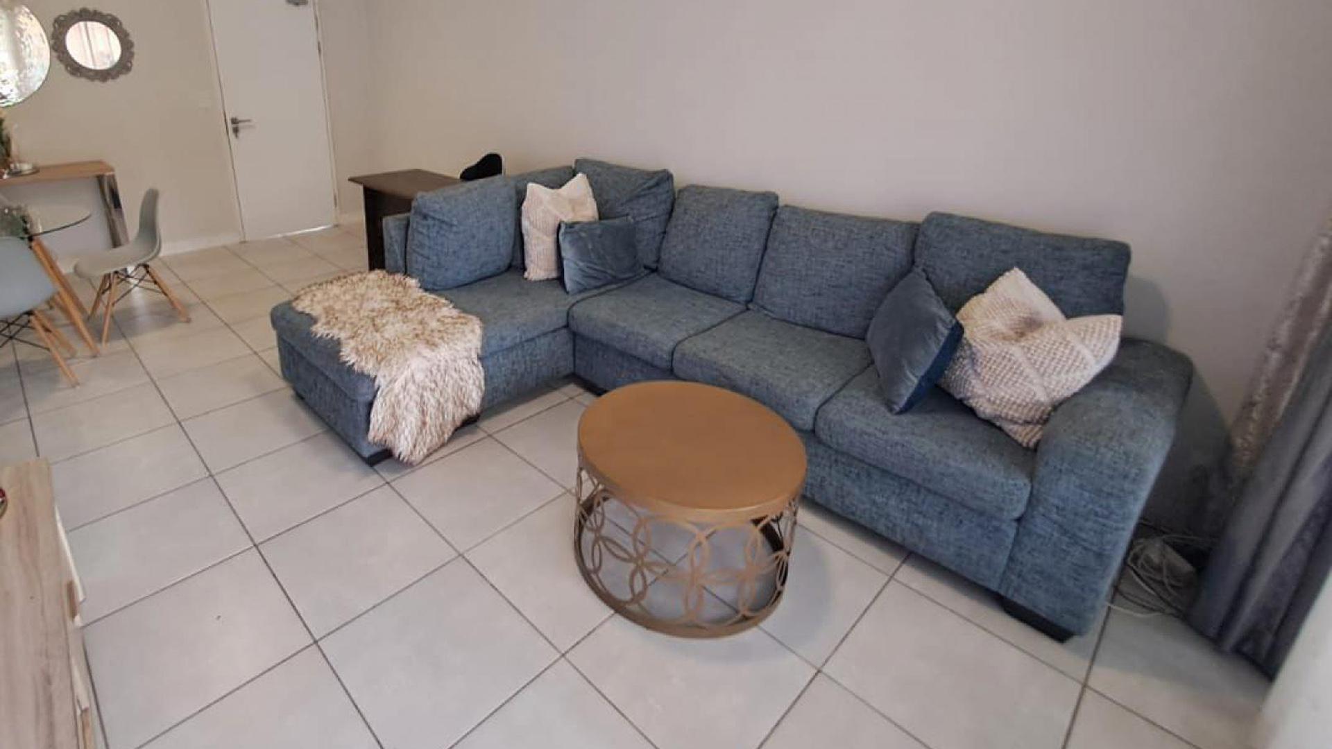 Lounges of property in The Blyde Pretoria